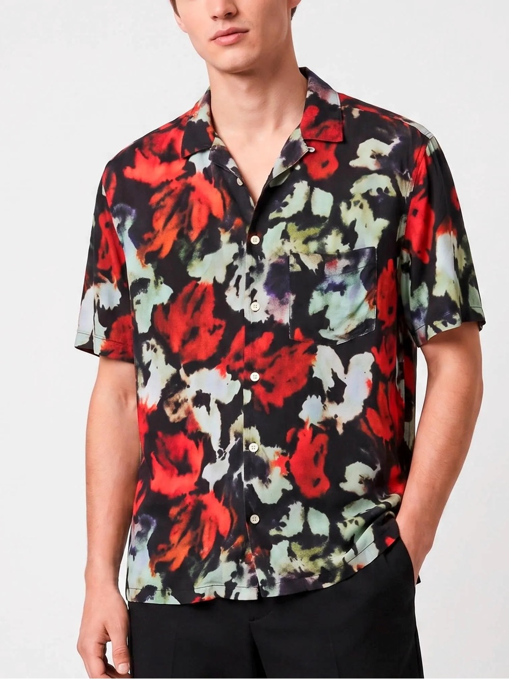 AllSaints Rosea Short Sleeve Shirt Abstract Painterly Red Black Floral Sz Large